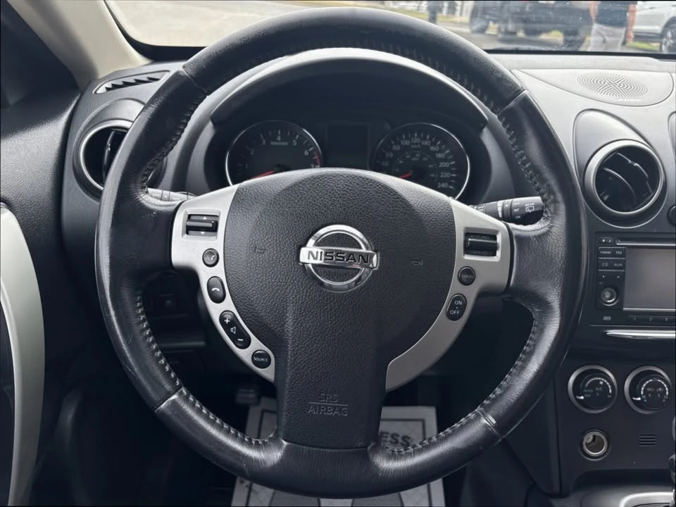 2012 Nissan Rogue - Image 13 of 18