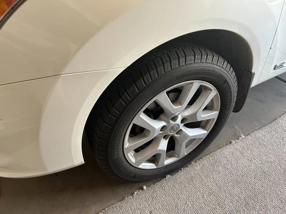 2012 Nissan Rogue - Image 6 of 7