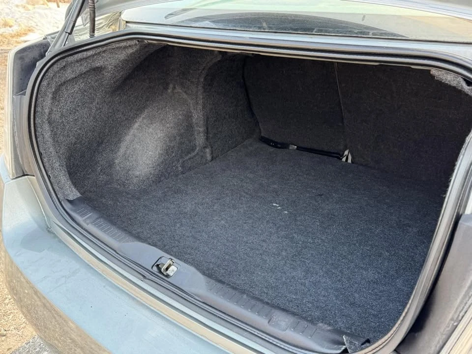 2012 Nissan Sentra - Image 16 of 19