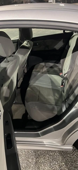 2012 Nissan Sentra 7th Gen - Image 6 of 10