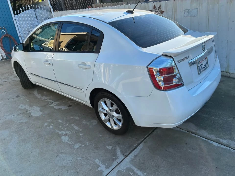 2012 Nissan Sentra 6th Gen - Image 2 of 9