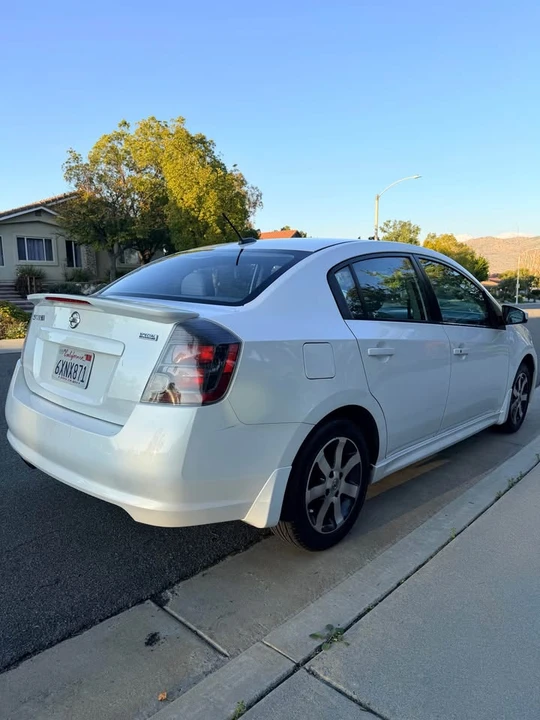 2012 Nissan Sentra 6th Gen - Image 2 of 8
