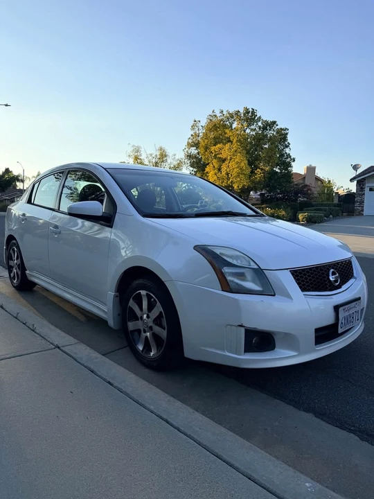 2012 Nissan Sentra 6th Gen - Image 3 of 8