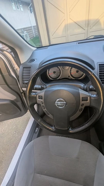 2012 Nissan Sentra 7th Gen - Image 9 of 13