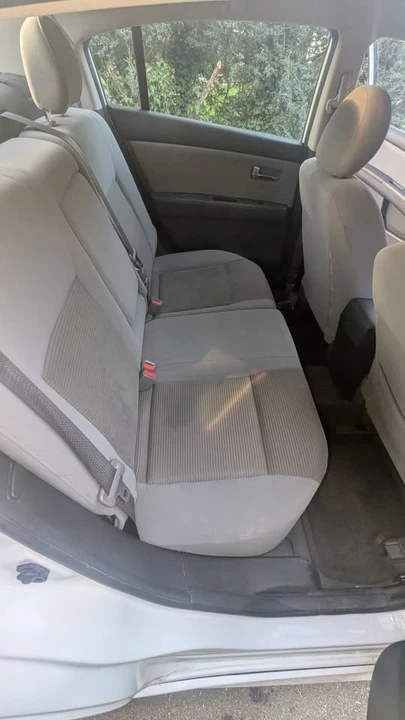 2012 Nissan Sentra 7th Gen - Image 11 of 13