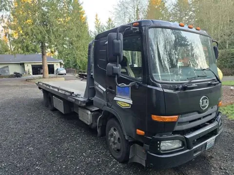 2012 Nissan UD 2300LP
