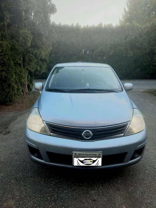 2012 Nissan Versa - Image 2 of 10