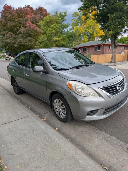 2012 Nissan Versa - Image 13 of 13