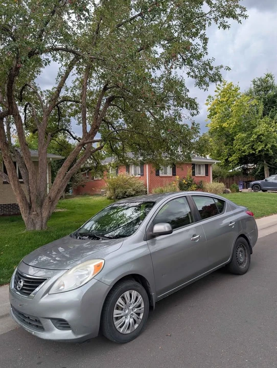 2012 Nissan Versa - Image 9 of 13