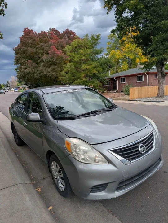 2012 Nissan Versa - Image 2 of 13