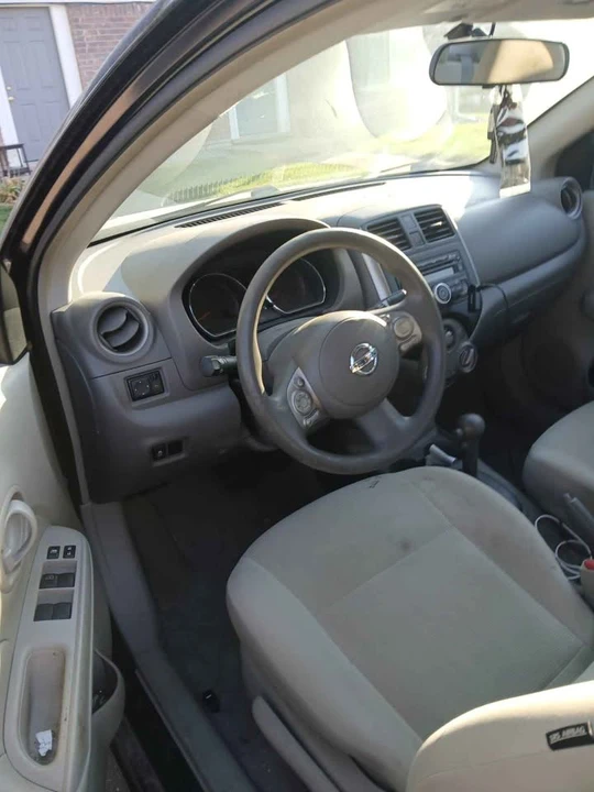 2012 Nissan Versa - Image 11 of 11