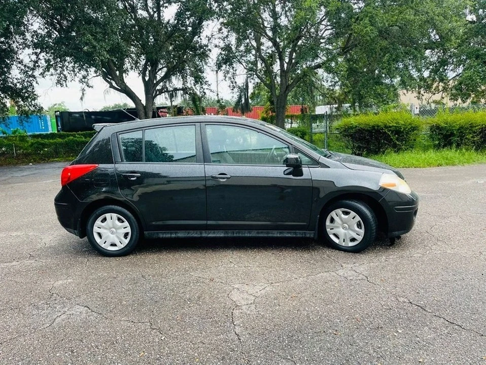 2012 Nissan Versa - Image 3 of 18