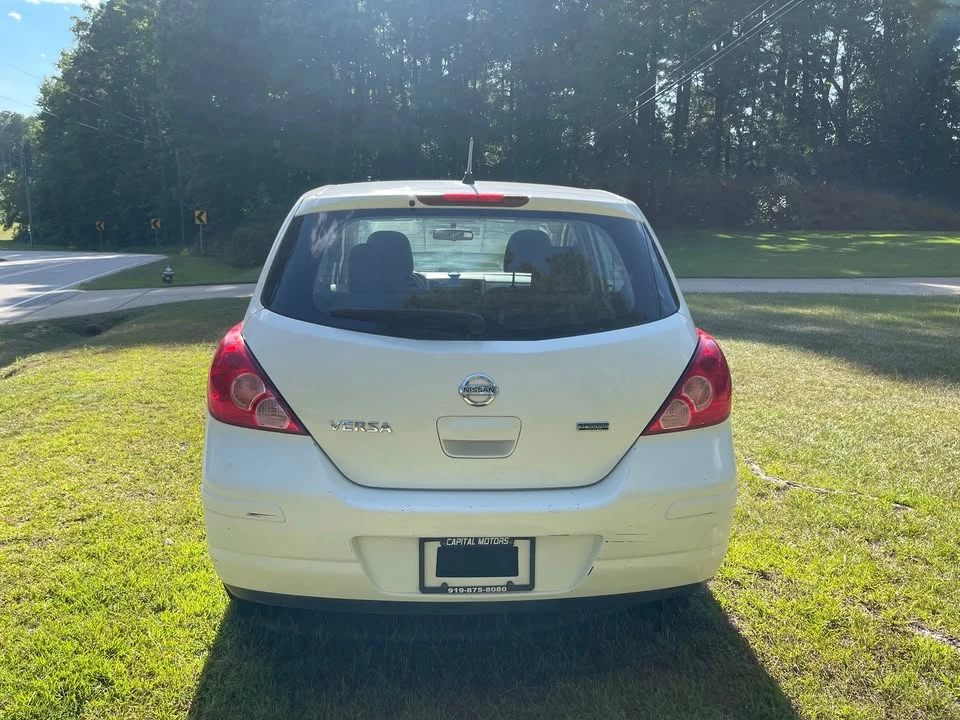 2012 Nissan Versa - Image 3 of 16