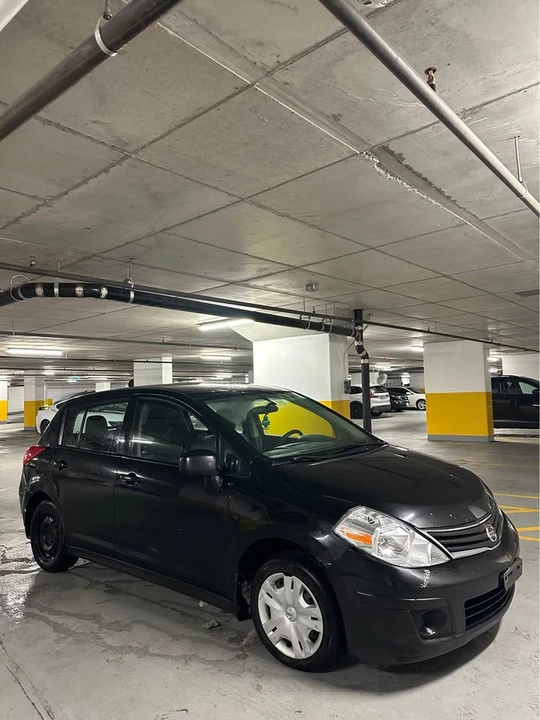 2012 Nissan Versa - Image 3 of 9