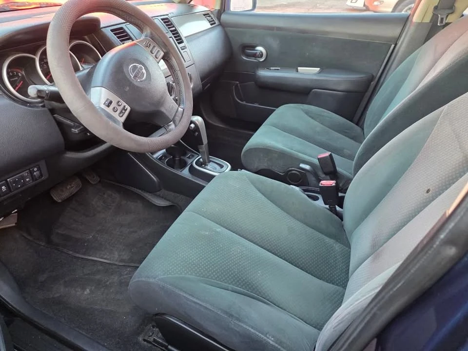 2012 Nissan Versa - Image 10 of 14