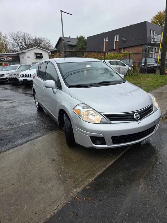 2012 Nissan Versa - Image 4 of 10
