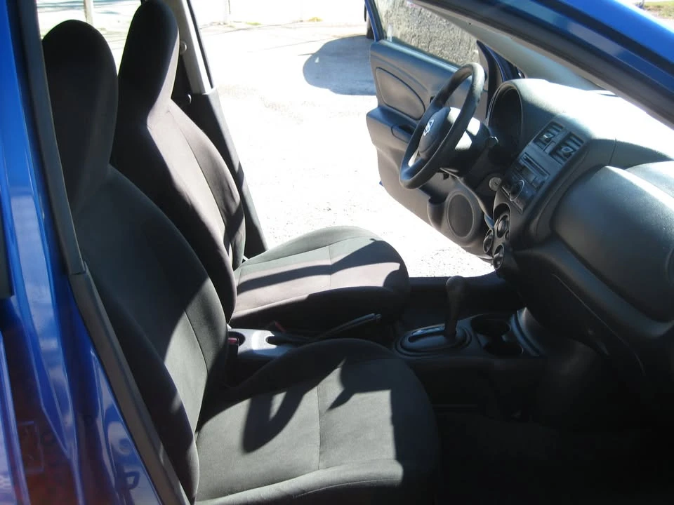2012 Nissan Versa - Image 14 of 16