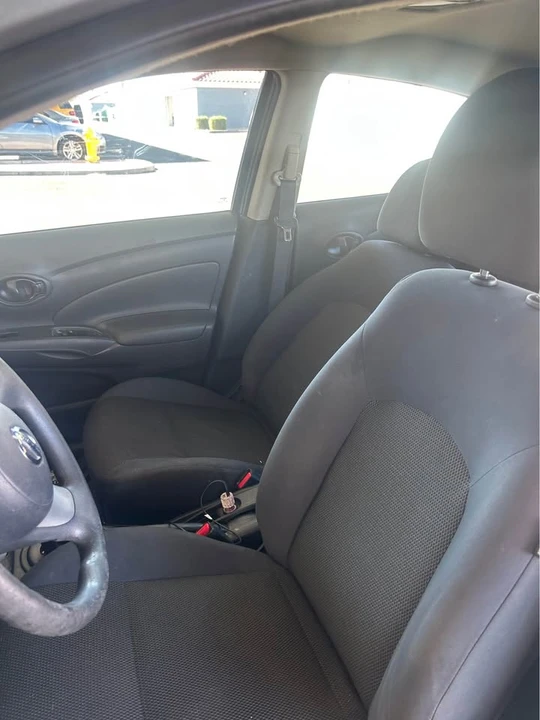 2012 Nissan Versa - Image 3 of 4