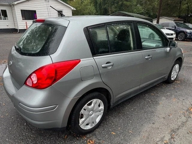 2012 Nissan Versa - Image 4 of 19
