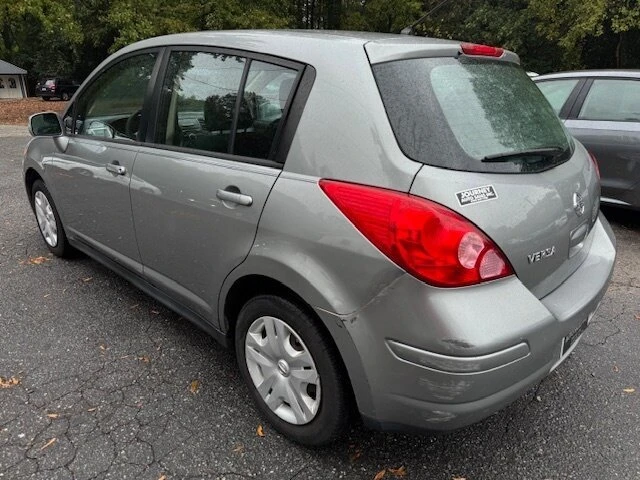 2012 Nissan Versa - Image 2 of 19