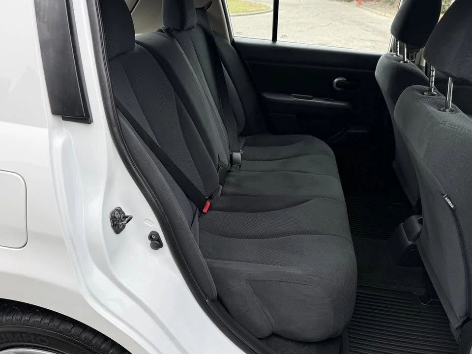 2012 Nissan Versa - Image 12 of 20