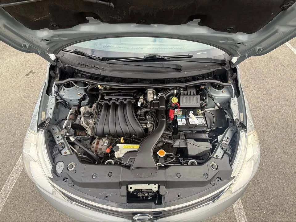 2012 Nissan Versa - Image 7 of 18