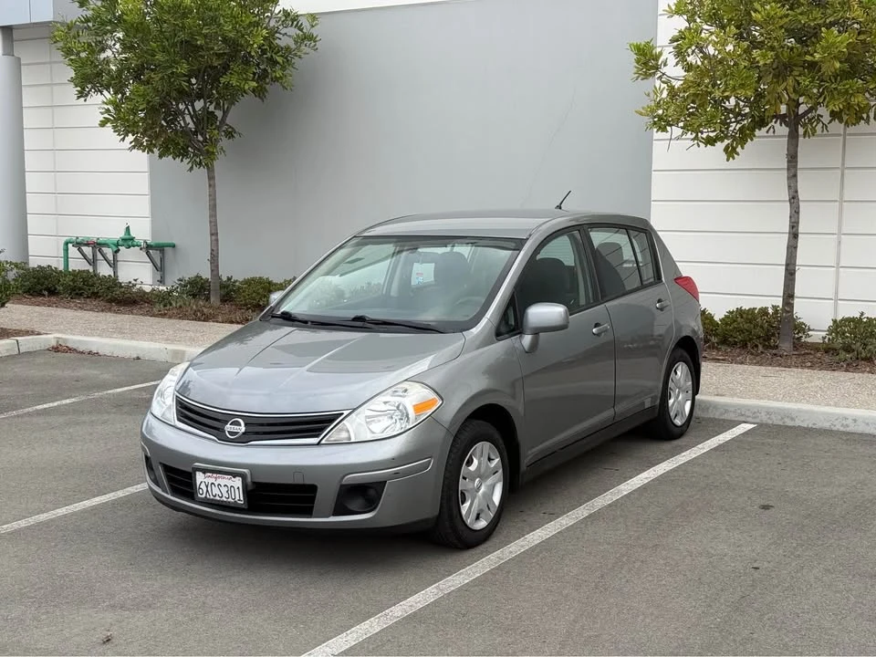 2012 Nissan Versa - Image 6 of 18