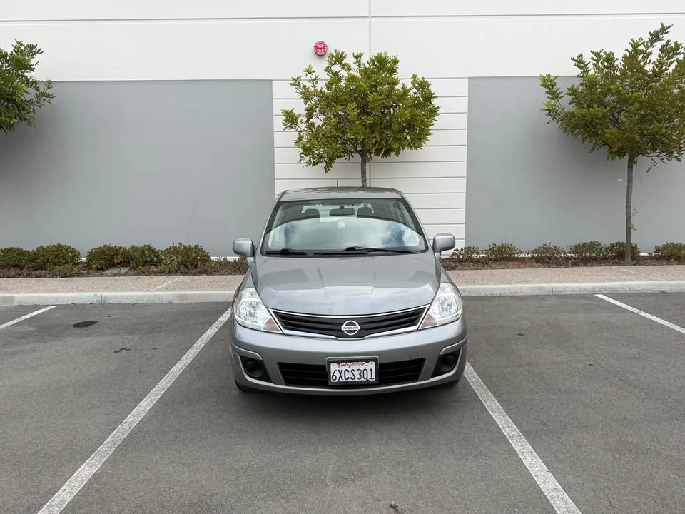 2012 Nissan Versa - Image 3 of 18