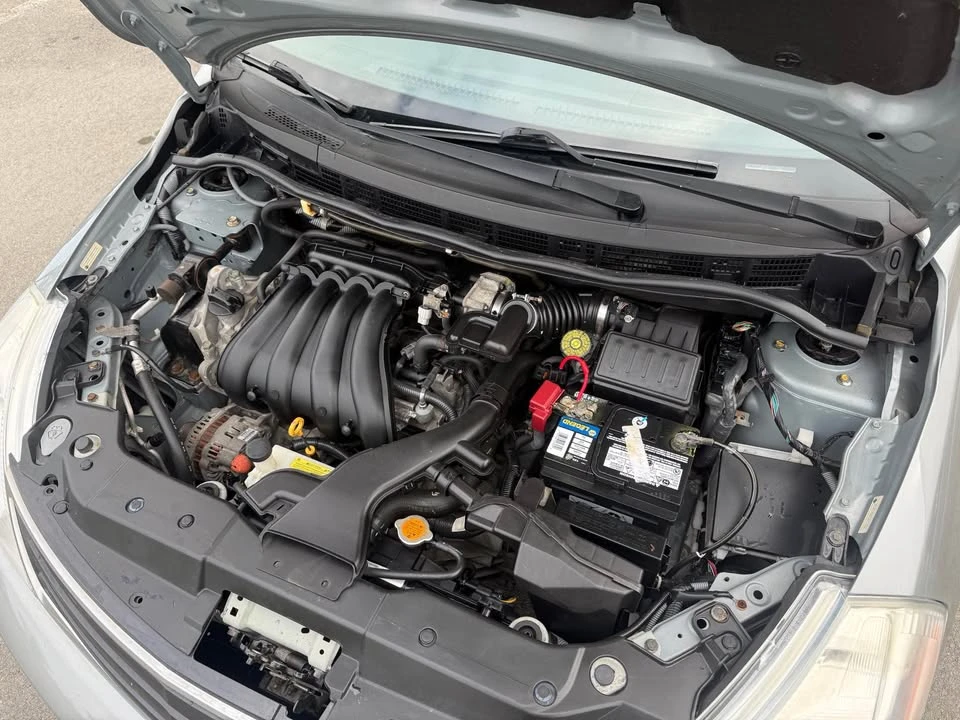 2012 Nissan Versa - Image 8 of 18