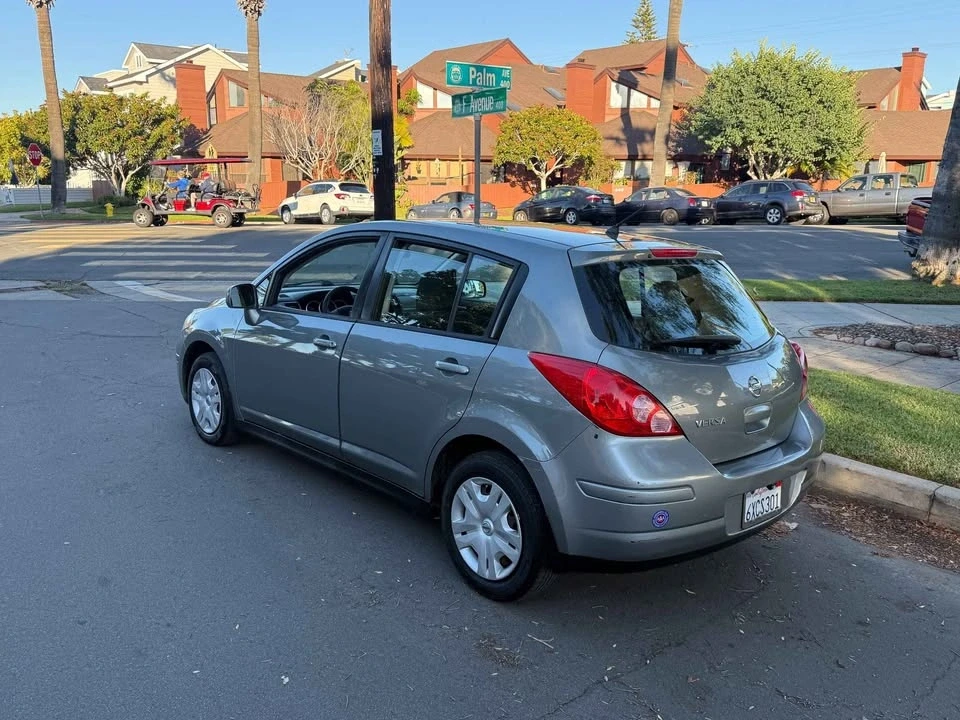 2012 Nissan Versa - Image 6 of 14