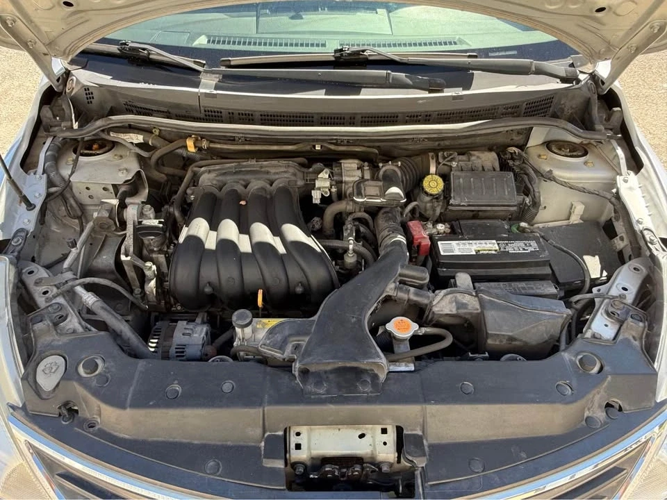 2012 Nissan Versa - Image 12 of 12