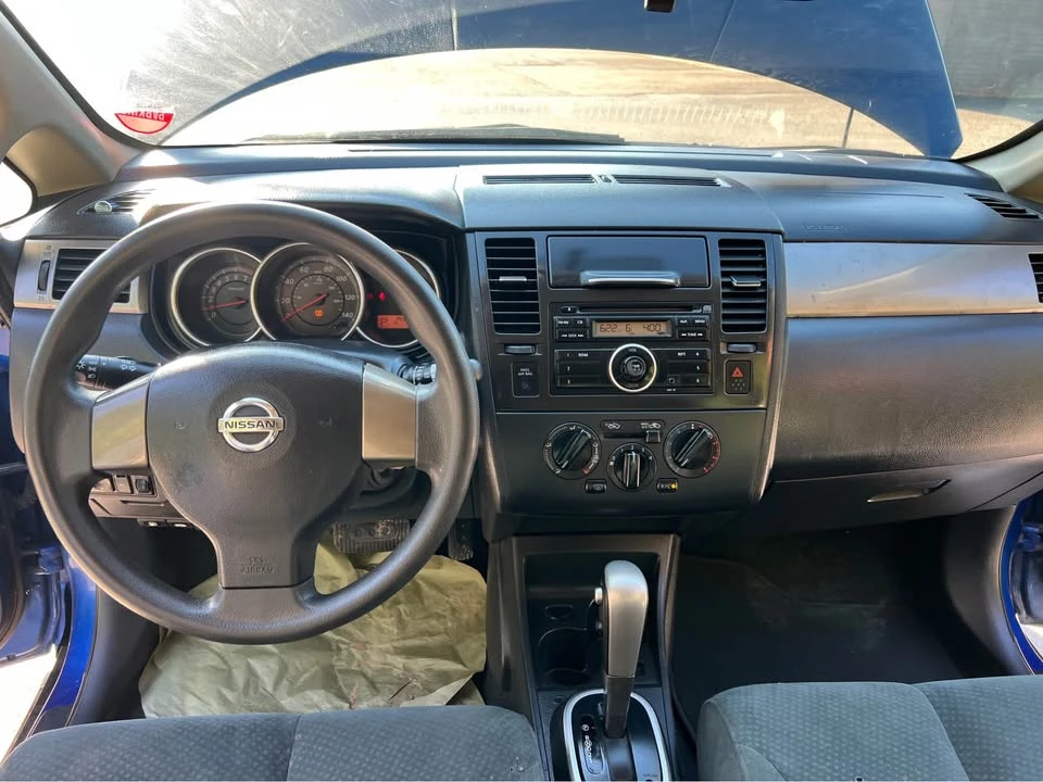 2012 Nissan Versa - Image 6 of 14