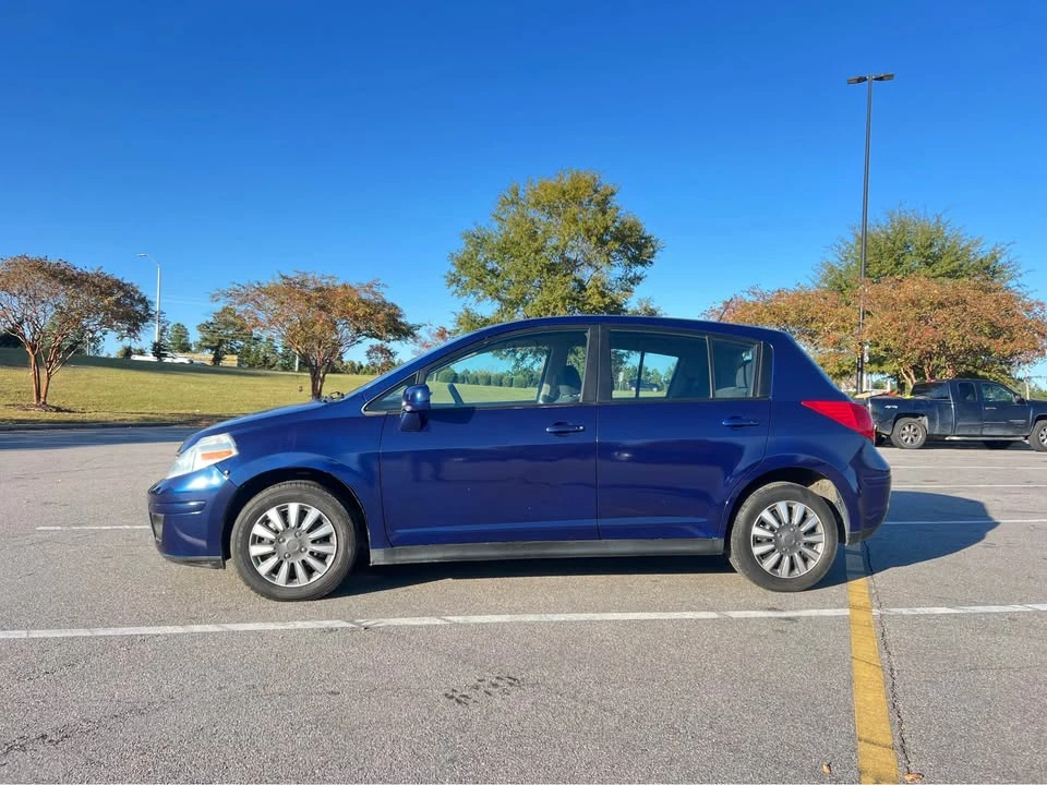 2012 Nissan Versa - Image 4 of 14