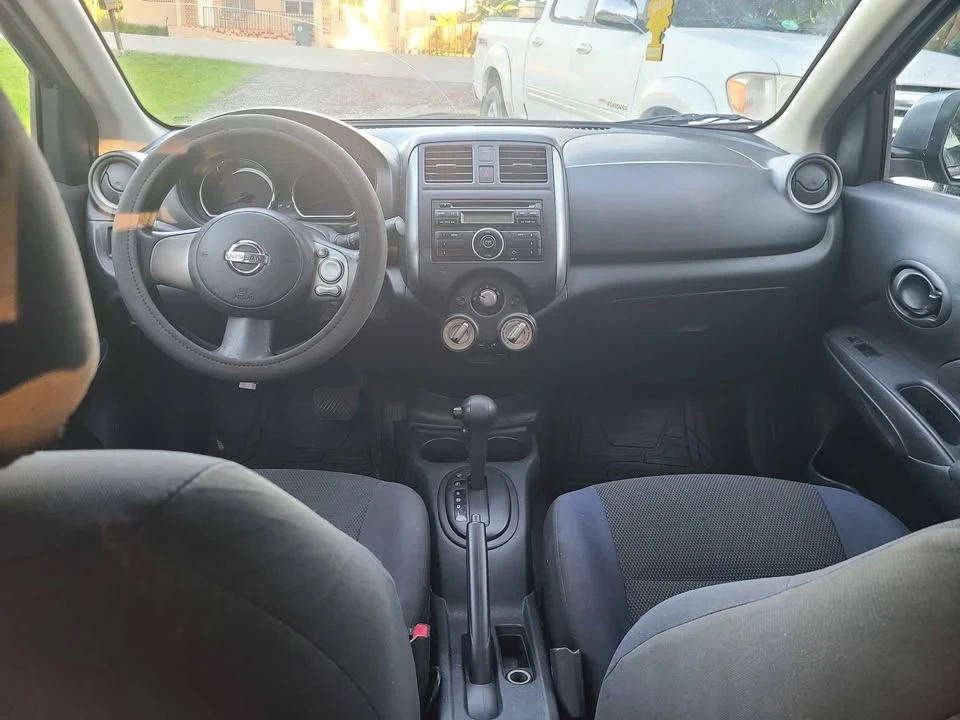 2012 Nissan Versa - Image 7 of 12