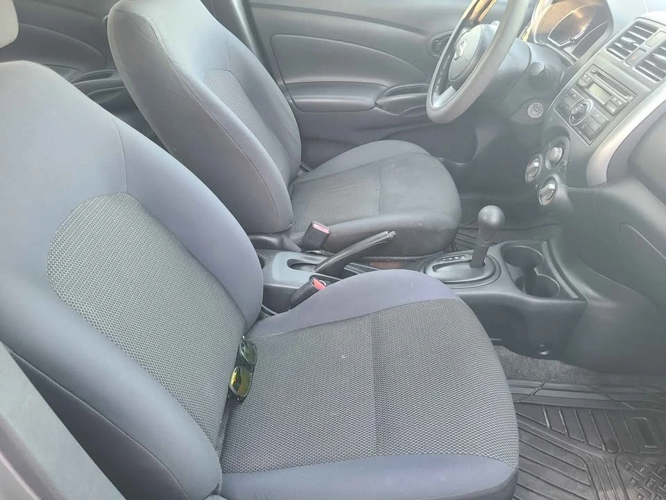 2012 Nissan Versa - Image 4 of 12