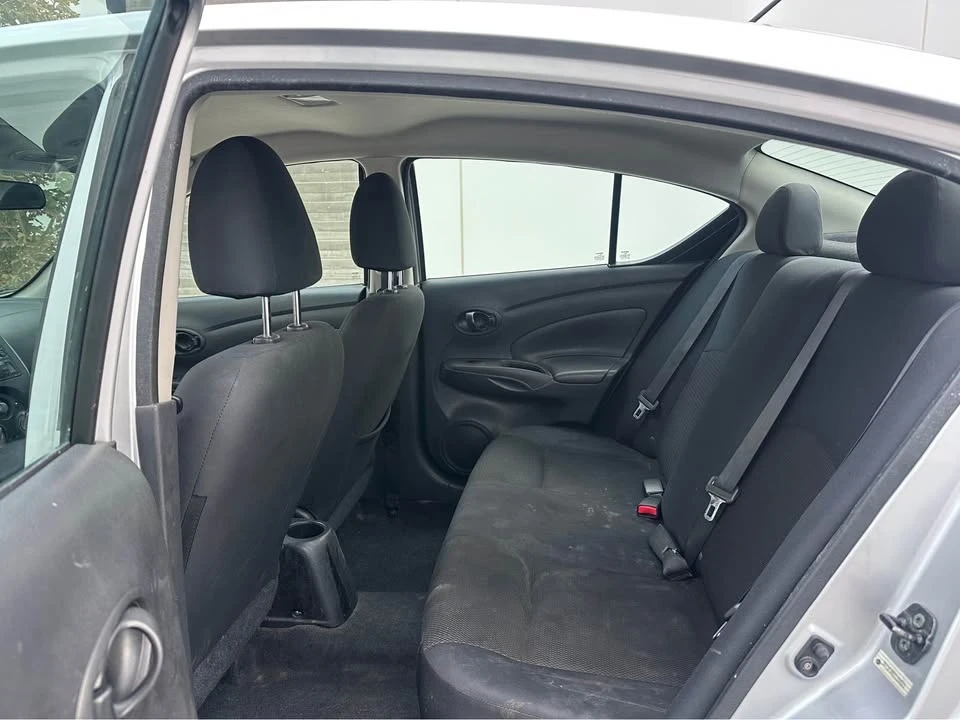 2012 Nissan Versa - Image 7 of 8
