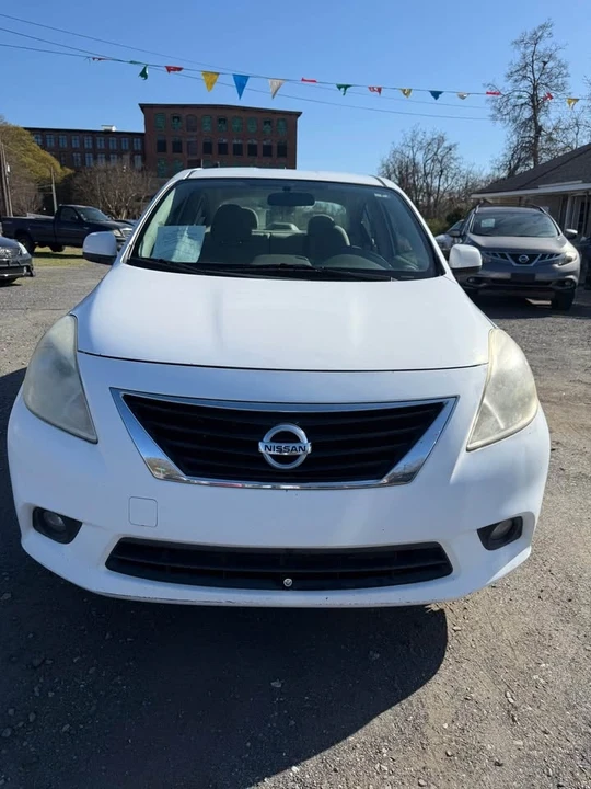 2012 Nissan Versa - Image 5 of 19