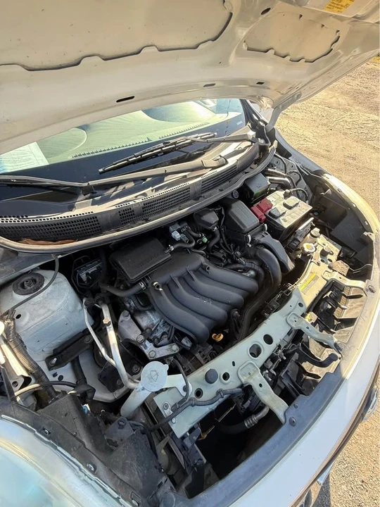 2012 Nissan Versa - Image 13 of 16