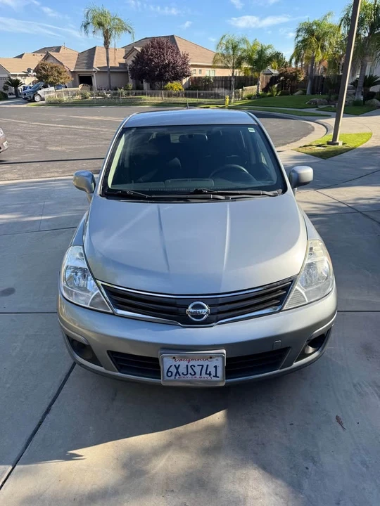 2012 Nissan Versa - Image 6 of 14