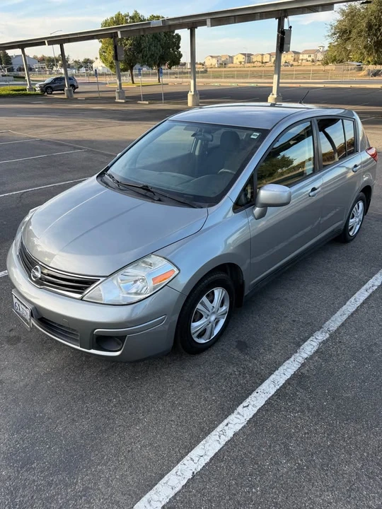 2012 Nissan Versa - Image 3 of 14