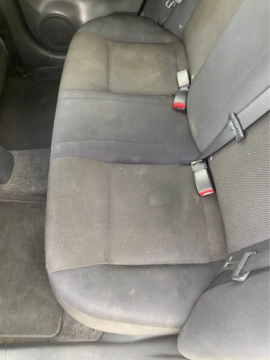 2012 Nissan Versa - Image 6 of 7
