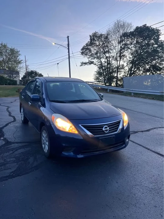 2012 Nissan Versa - Image 16 of 18