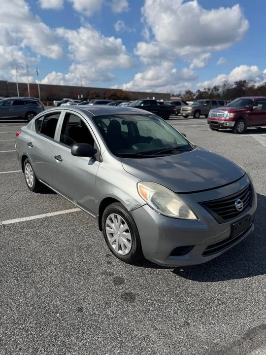 2012 Nissan Versa - Image 2 of 6