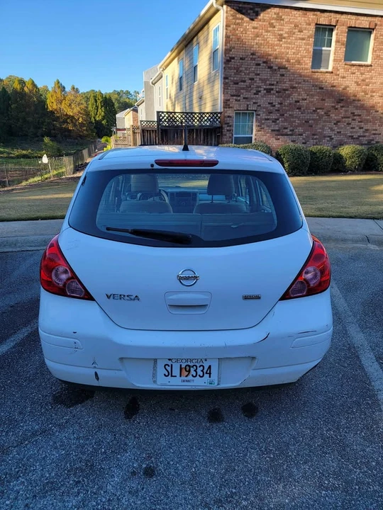 2012 Nissan Versa - Image 3 of 7
