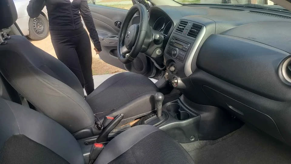 2012 Nissan Versa - Image 8 of 8