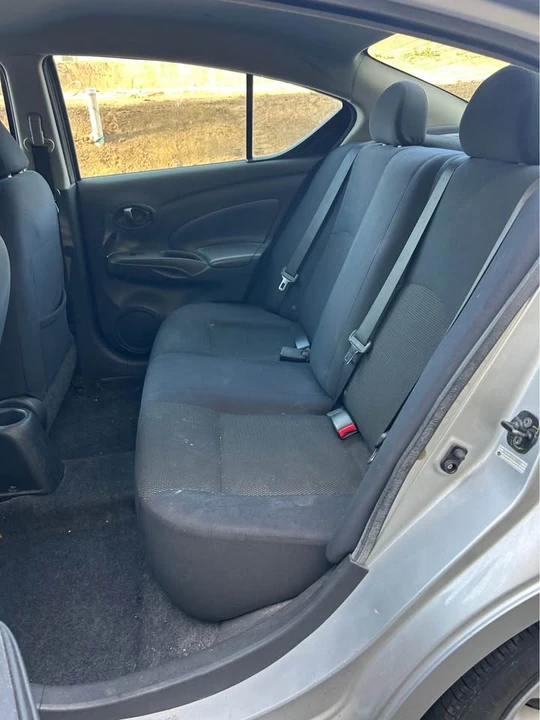 2012 Nissan Versa - Image 7 of 14