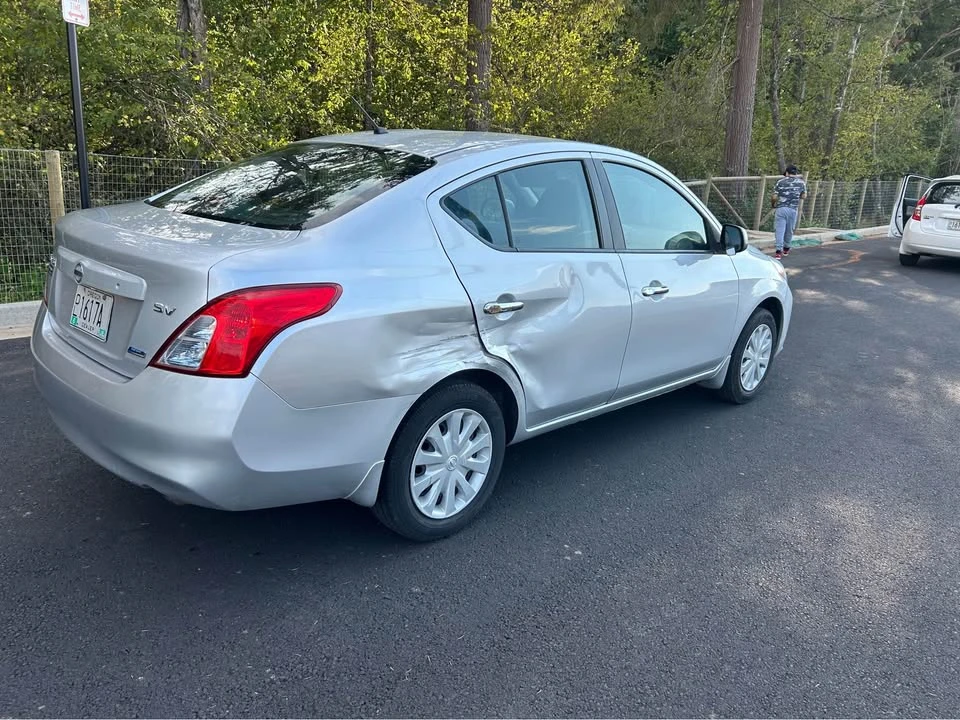2012 Nissan Versa - Image 6 of 14
