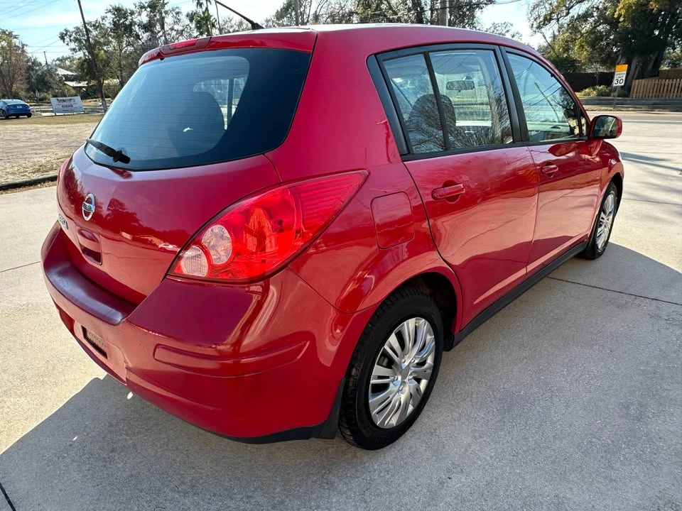 2012 Nissan Versa - Image 4 of 18