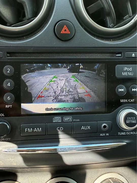 2012 Nissan Versa - Image 19 of 19