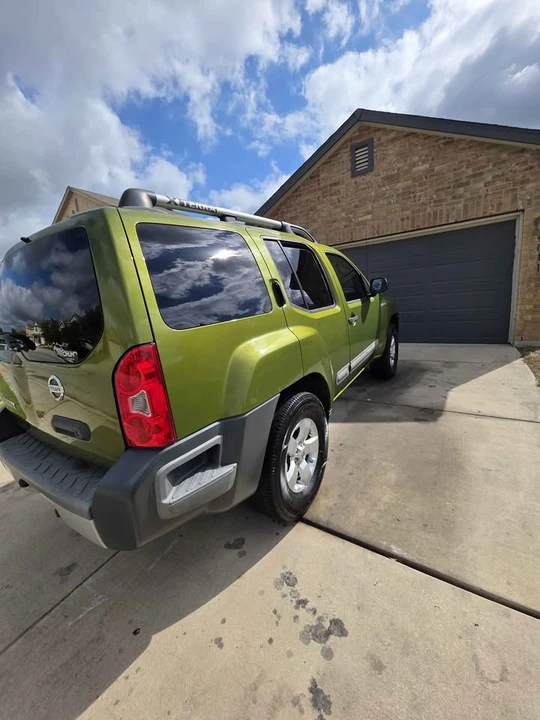 2012 Nissan Xterra 2nd Gen - Image 5 of 13